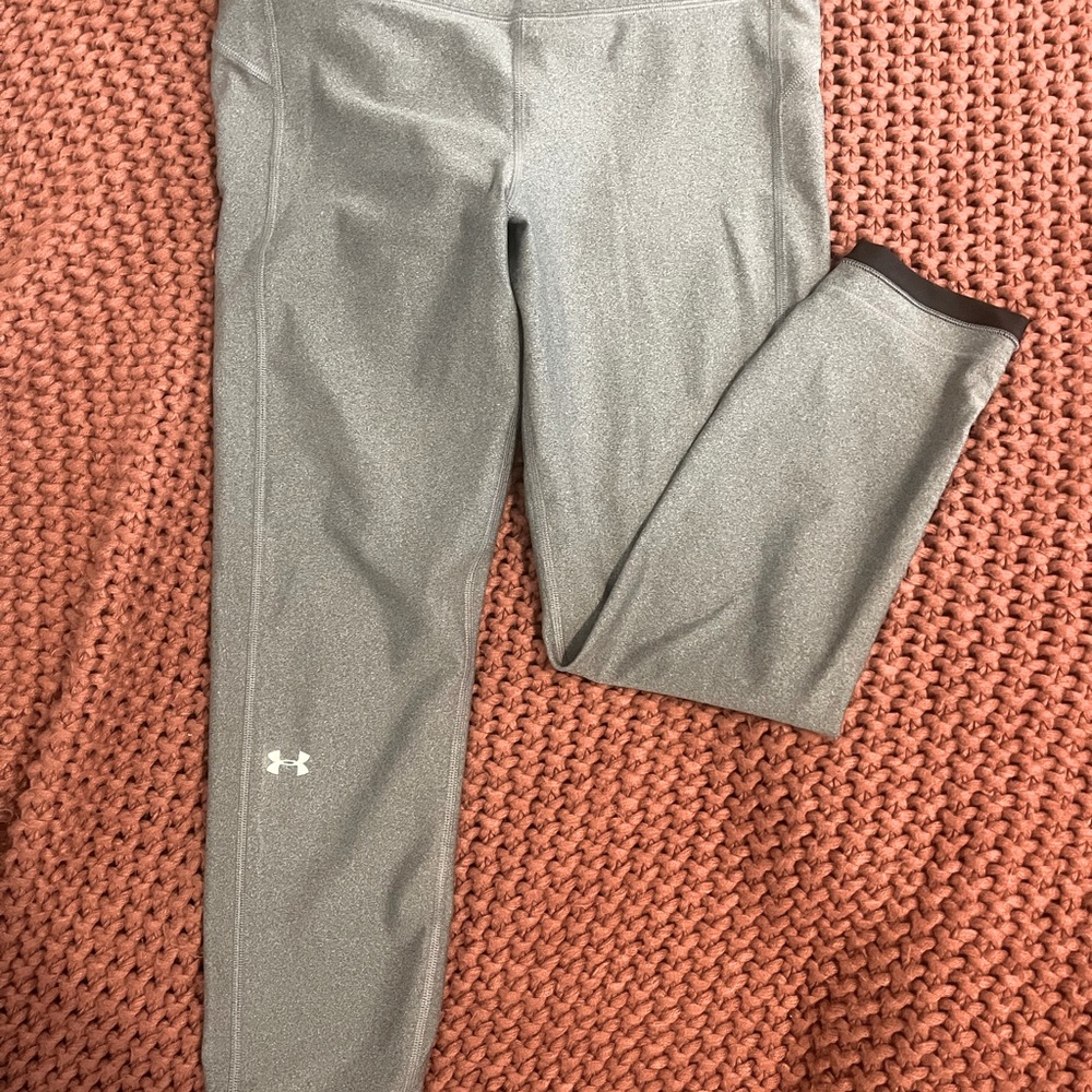 Under armour leggings calf high